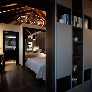 Apartment Komodo Gran Poder - Penthouse With Private Pool And Cozy Twin Bedroom, Seville