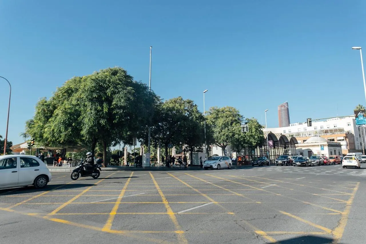 Alohamundi Almansa II Apartment Seville